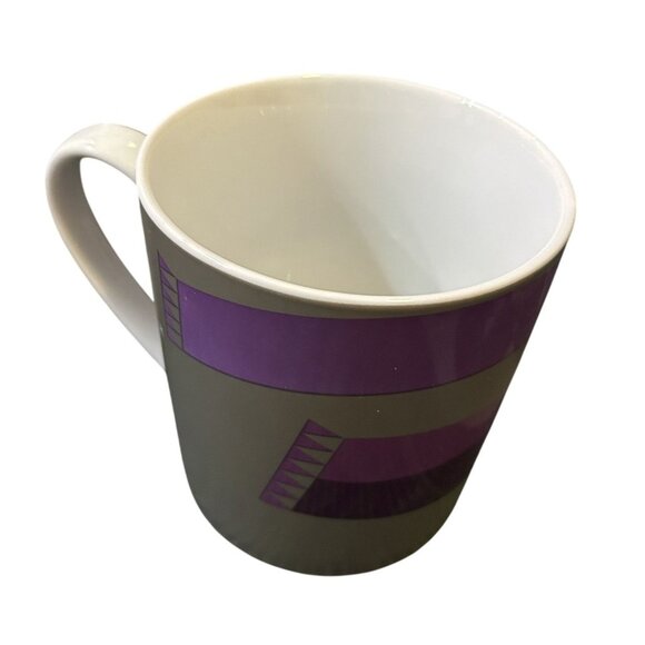 Starbucks 2011 Exclusive Large Gray Snowman Mug 16oz With Red Hat & Purple Scarf - Picture 2 of 4